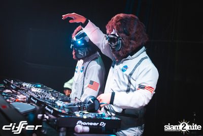 Halloween Weekend กับ Unmonkey ที่ ดิฟเฟอร์ ผับ พัทยา — photo 85