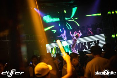 Halloween Weekend กับ Unmonkey ที่ ดิฟเฟอร์ ผับ พัทยา — photo 108