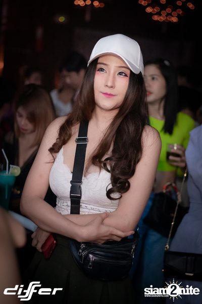 Halloween Weekend กับ Unmonkey ที่ ดิฟเฟอร์ ผับ พัทยา — photo 146