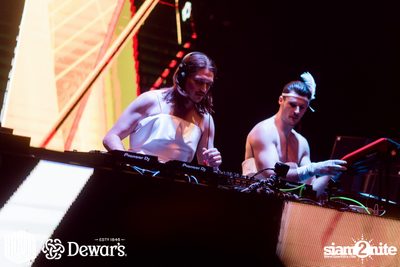 D15 Nights presents Awakening Halloween 2019 w/ Rave Radio | Barbarbar — photo 83
