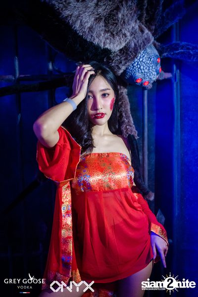 ONYX & Grey Goose present Blue Moon Halloween Party — photo 40