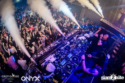 ONYX & Grey Goose present Blue Moon Halloween Party — photo 220