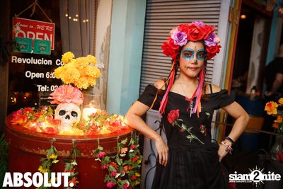 Dia de Muertos - Halloween Party at Revolucion Cocktail — photo 3