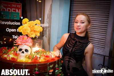 Dia de Muertos - Halloween Party at Revolucion Cocktail — photo 5