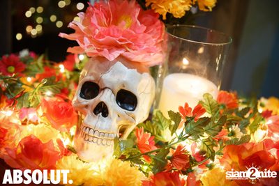 Dia de Muertos - Halloween Party at Revolucion Cocktail — photo 10