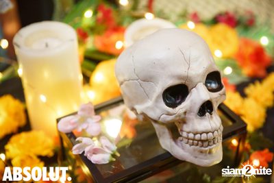 Dia de Muertos - Halloween Party at Revolucion Cocktail — photo 13