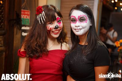 Dia de Muertos - Halloween Party at Revolucion Cocktail — photo 15