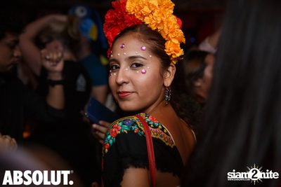 Dia de Muertos - Halloween Party at Revolucion Cocktail — photo 69