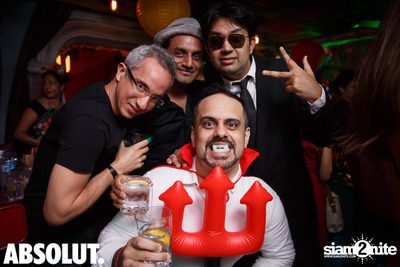 Dia de Muertos - Halloween Party at Revolucion Cocktail — photo 70