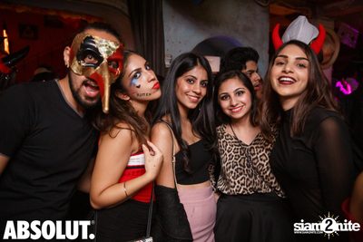 Dia de Muertos - Halloween Party at Revolucion Cocktail — photo 72