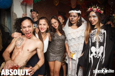 Dia de Muertos - Halloween Party at Revolucion Cocktail — photo 107
