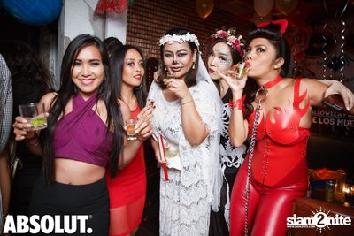 Dia de Muertos - Halloween Party at Revolucion Cocktail — photo 127