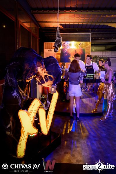 Getsunova x V Violette - Halloween XV Night Party at Wine Bridge — photo 39