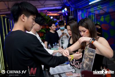 Getsunova x V Violette - Halloween XV Night Party at Wine Bridge — photo 73