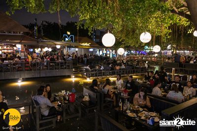 Stamp Apiwat at Fullmoon Terrace & Bar — photo 4