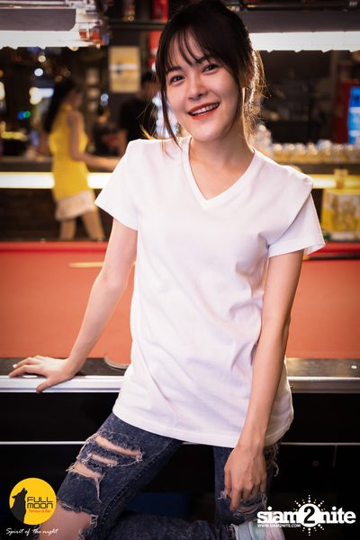 Stamp Apiwat at Fullmoon Terrace & Bar — photo 23