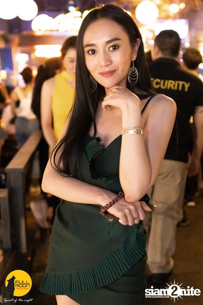 Stamp Apiwat at Fullmoon Terrace & Bar — photo 57