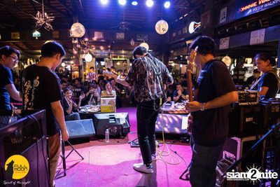 Stamp Apiwat at Fullmoon Terrace & Bar — photo 64