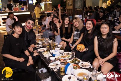Stamp Apiwat at Fullmoon Terrace & Bar — photo 86