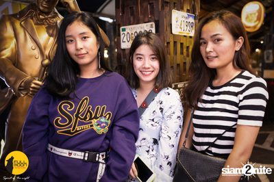 Stamp Apiwat at Fullmoon Terrace & Bar — photo 93