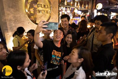Stamp Apiwat at Fullmoon Terrace & Bar — photo 95