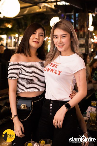 Stamp Apiwat at Fullmoon Terrace & Bar — photo 99