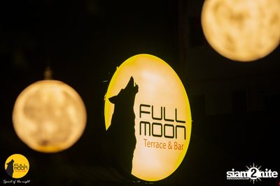 Stamp Apiwat at Fullmoon Terrace & Bar — photo 107