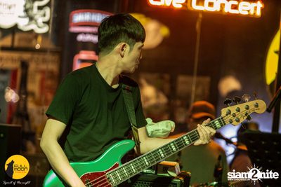 Stamp Apiwat at Fullmoon Terrace & Bar — photo 122