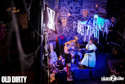 Halloween Night at OLD DIRTY — photo 10
