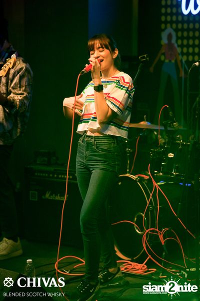 Zommarie at Why Here — photo 66