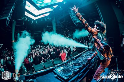 D15 Nights presents DJ BL3ND | BARBARBAR Thonglor — photo 62