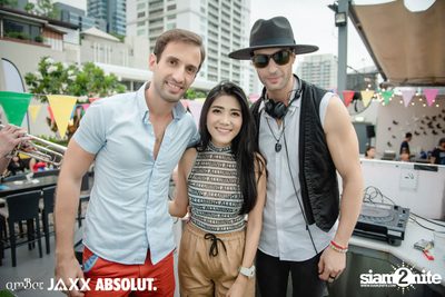 amBar Pool Party ที่ Four Points by Sheraton — photo 42