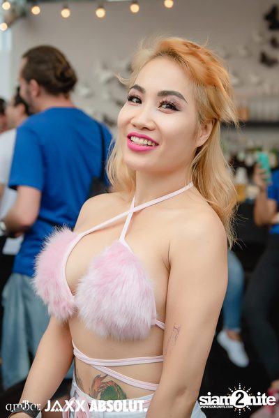 amBar Pool Party ที่ Four Points by Sheraton — photo 47