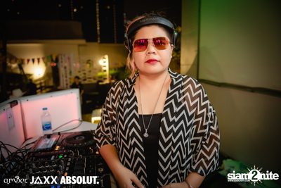 amBar Pool Party ที่ Four Points by Sheraton — photo 87