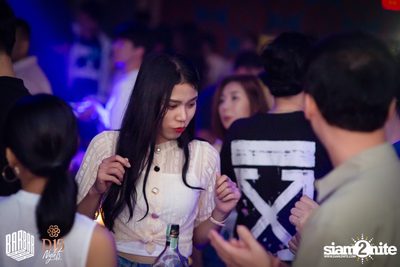 Saturday Night at BARBARBAR — photo 9