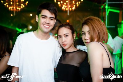 Halloween Weekend กับ Atom x Burin ที่ ดิฟเฟอร์ ผับ พัทยา — photo 57