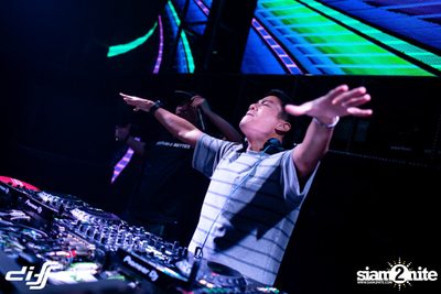 Halloween Weekend กับ Atom x Burin ที่ ดิฟเฟอร์ ผับ พัทยา — photo 141