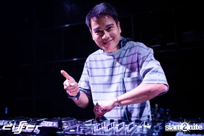 Halloween Weekend กับ Atom x Burin ที่ ดิฟเฟอร์ ผับ พัทยา — photo 145