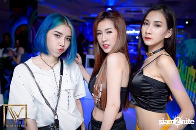 Saturday Night at V Nightclub — photo 21