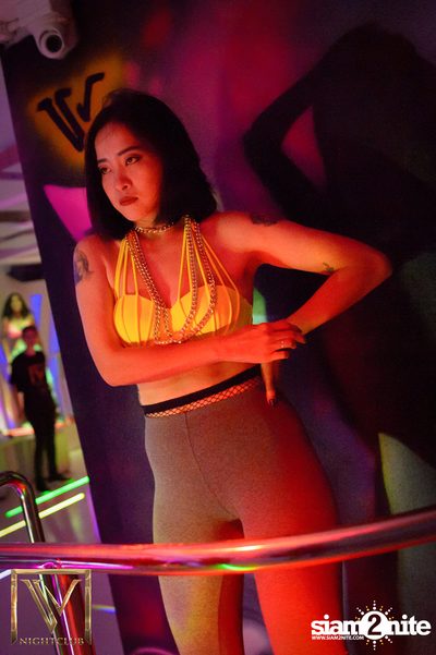 Saturday Night at V Nightclub — photo 33