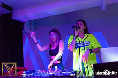 Saturday Night at V Nightclub — photo 93