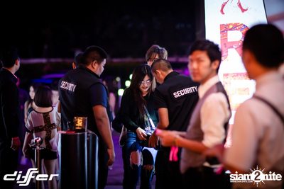 Halloween Weekend กับ DJ BL3ND ที่ ดิฟเฟอร์ ผับ พัทยา — photo 6