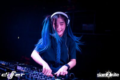 Halloween Weekend กับ DJ BL3ND ที่ ดิฟเฟอร์ ผับ พัทยา — photo 16