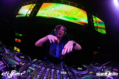 Halloween Weekend กับ DJ BL3ND ที่ ดิฟเฟอร์ ผับ พัทยา — photo 33