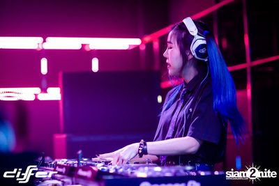 Halloween Weekend กับ DJ BL3ND ที่ ดิฟเฟอร์ ผับ พัทยา — photo 42