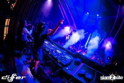 Halloween Weekend กับ DJ BL3ND ที่ ดิฟเฟอร์ ผับ พัทยา — photo 46