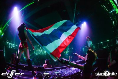 Halloween Weekend กับ DJ BL3ND ที่ ดิฟเฟอร์ ผับ พัทยา — photo 49