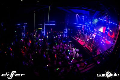 Halloween Weekend กับ DJ BL3ND ที่ ดิฟเฟอร์ ผับ พัทยา — photo 55