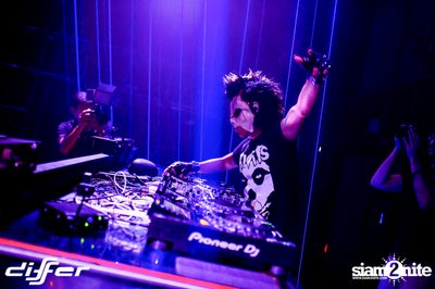 Halloween Weekend กับ DJ BL3ND ที่ ดิฟเฟอร์ ผับ พัทยา — photo 67