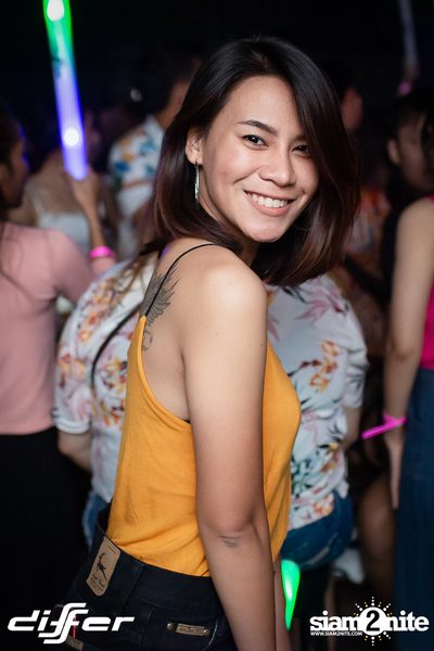 Halloween Weekend กับ DJ BL3ND ที่ ดิฟเฟอร์ ผับ พัทยา — photo 98